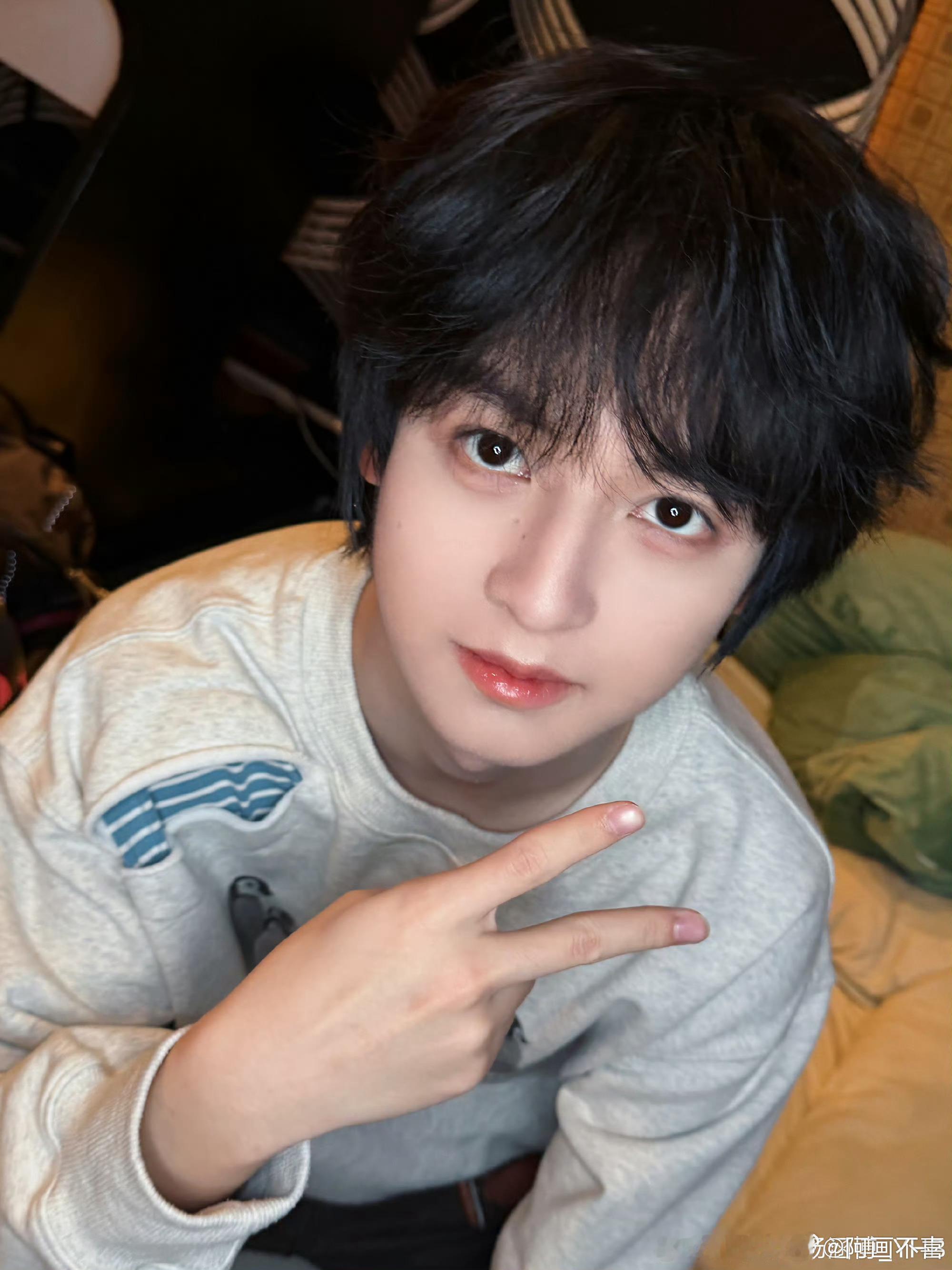 杨涵博好像张凌赫小时候 