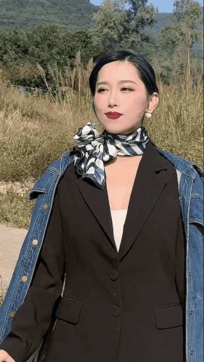 刷抖音才发现首页上头视频全是3月月度精选作者！纸片人喊麦、照片做面、职场短剧、非