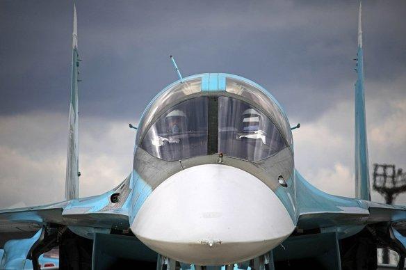 Su-34导弹摧毁了奥斯科尔河渡口

一架 Su-34 前线轰炸机在奥斯科尔河渡