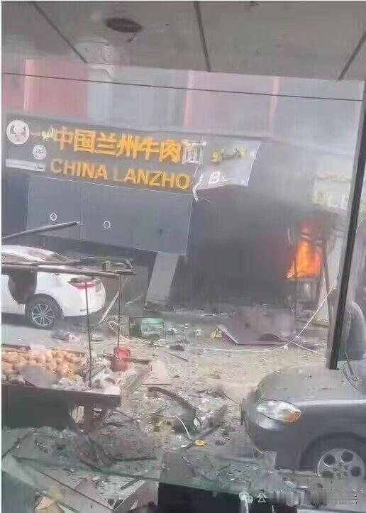 看过这人的小红书，唉，没想到还是被恐怖分子害了。Rest in peace