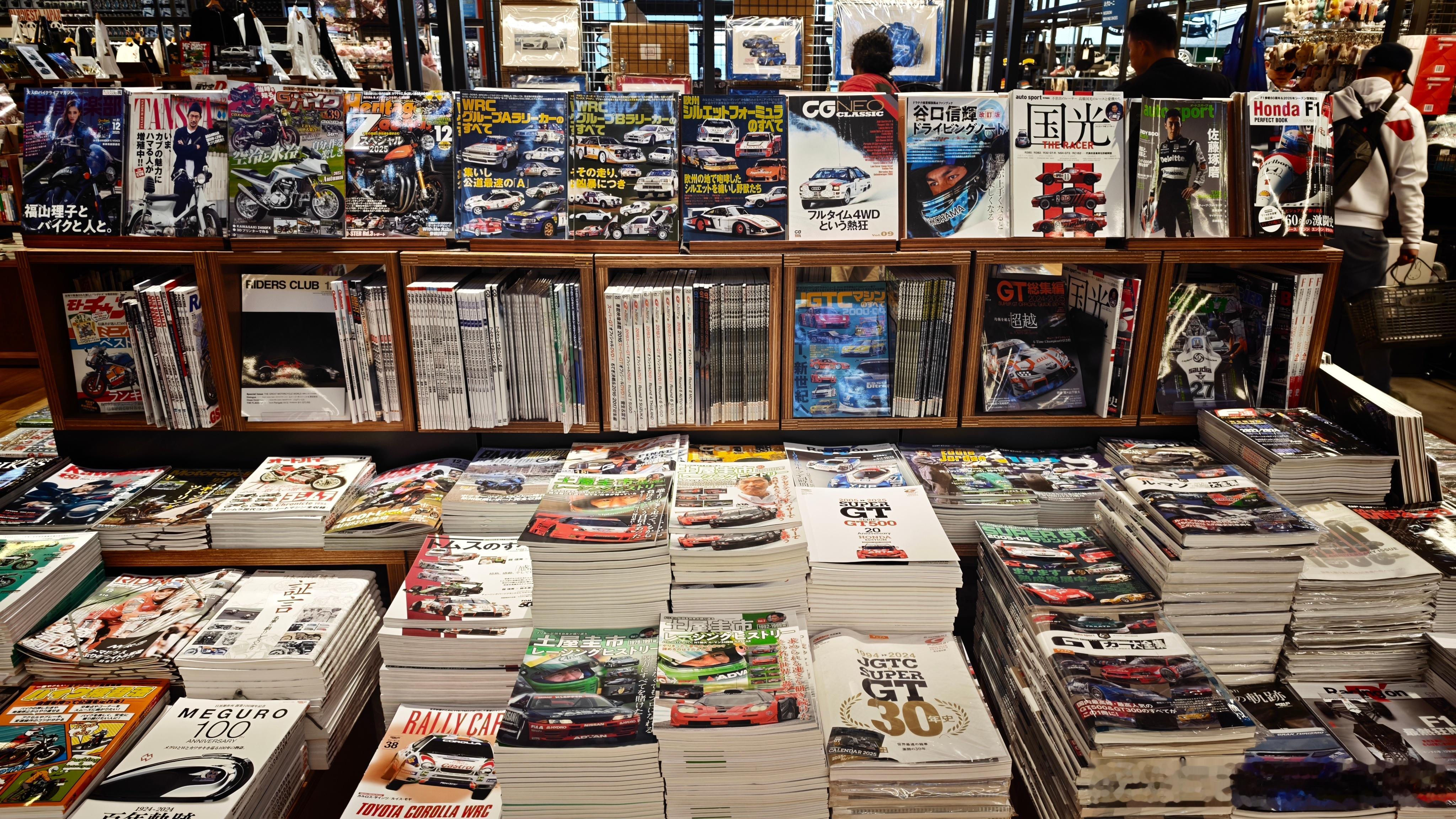 一到这里，我们就像老鼠掉进了米缸。 ​​​