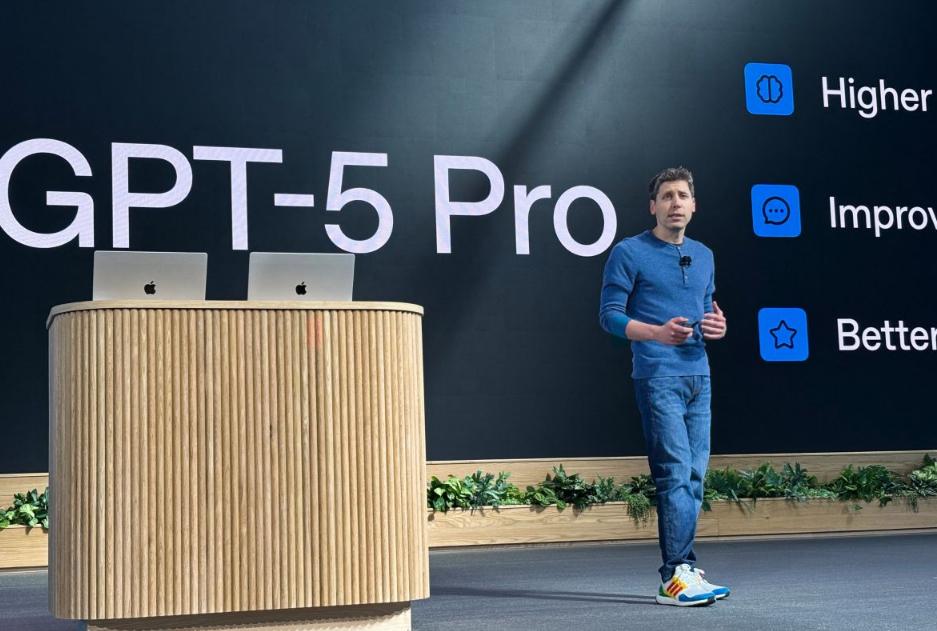 AI霸权易主？谷歌Gemini3碾压GPT-5，OpenAI 1.4万亿豪赌承压