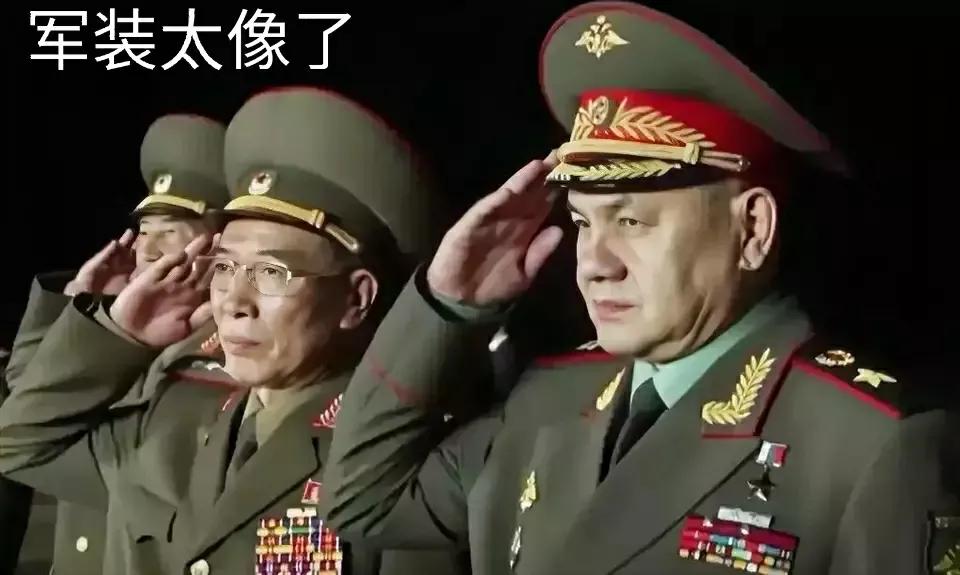 绍伊古参加朝鲜阅兵，细心的人会发现他全程没有笑脸。根据正常逻辑，出于礼貌也要对金