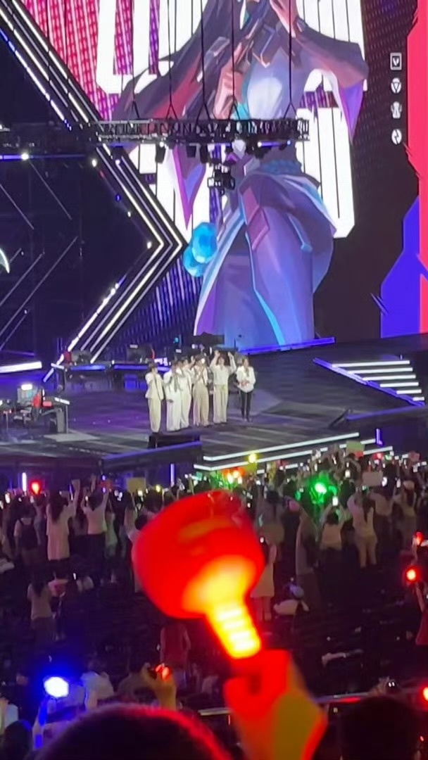 oh 女孩们🥺💚 