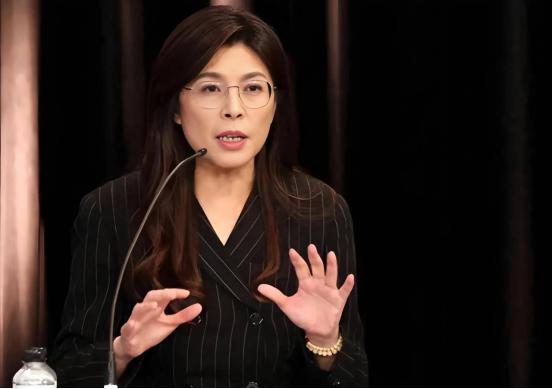 变卦了？4月13号，郑丽文方面发布消息，确定了将要前往美国进行访问的时间到，今年