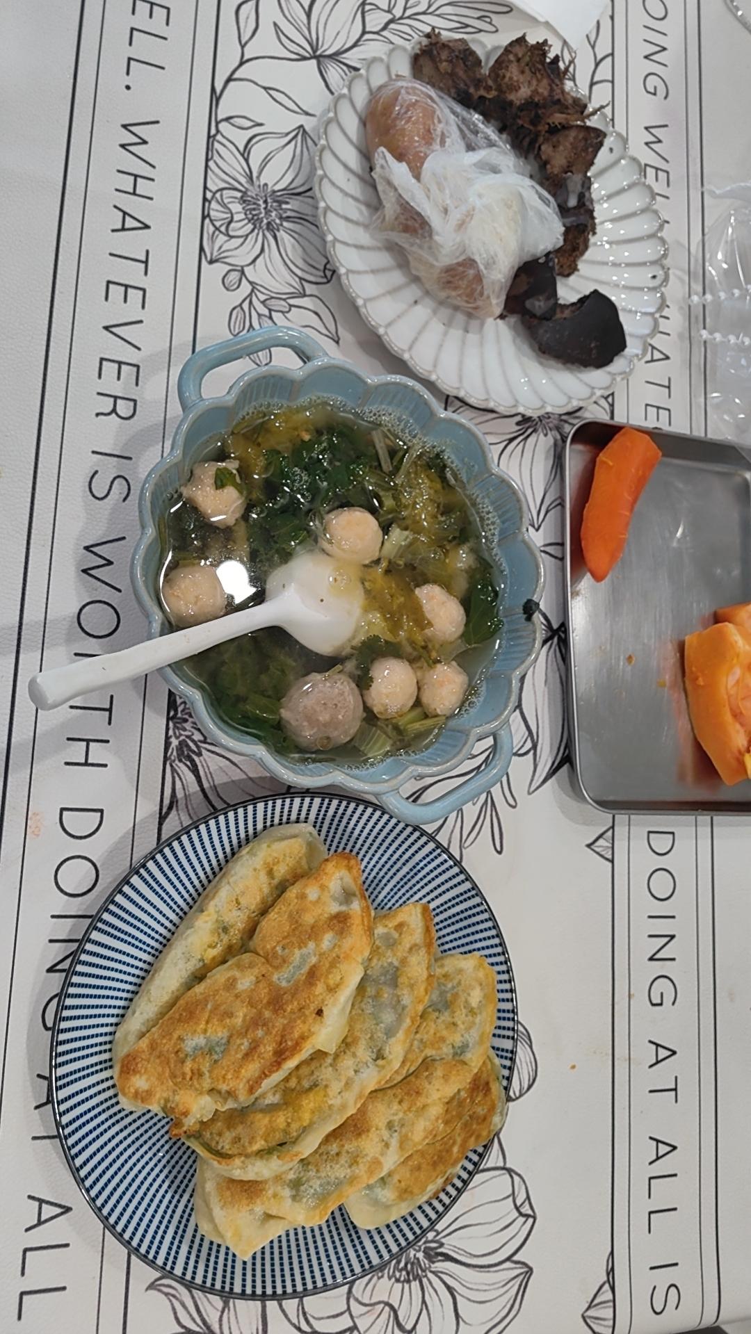 晒图笔记大赛简简单单，一日三餐