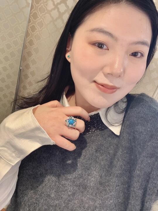 8码or肉的手才能撑起来的戒指！