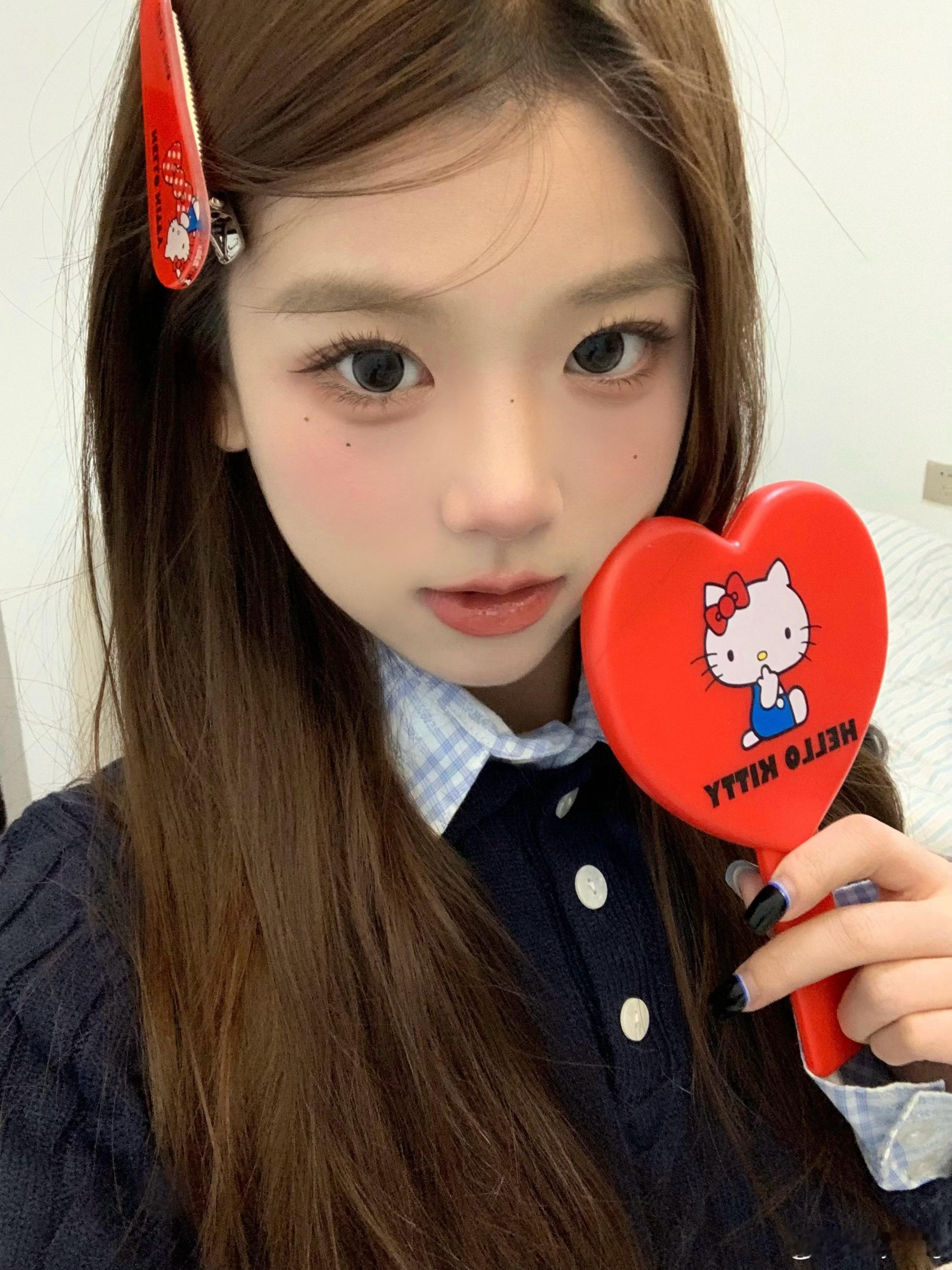 miu感浓浓(⑅•͈ᴗ•͈).:*♡ ​​​