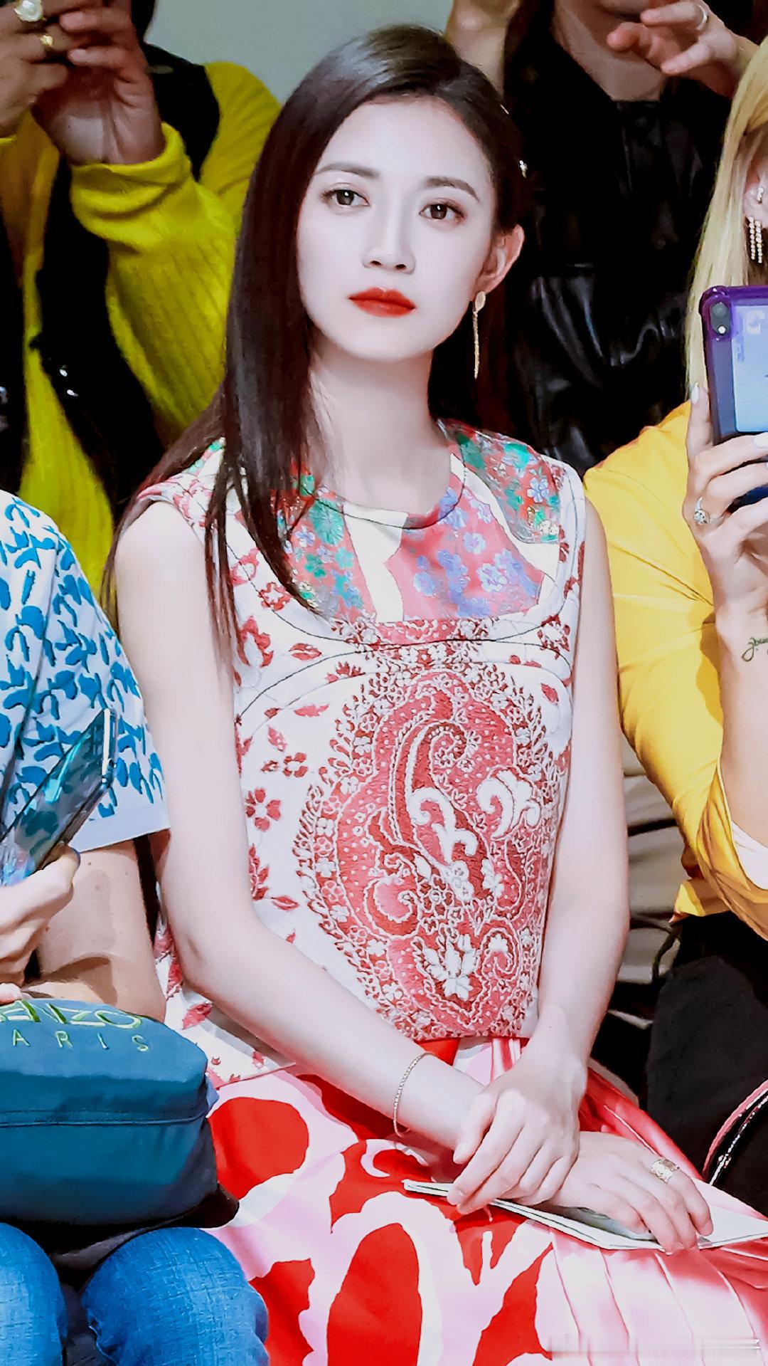 陈钰琪 陈钰琪金吾不禁 陈钰琪李令歌 你的微笑，经得起风霜，是我见过的最美丽的太