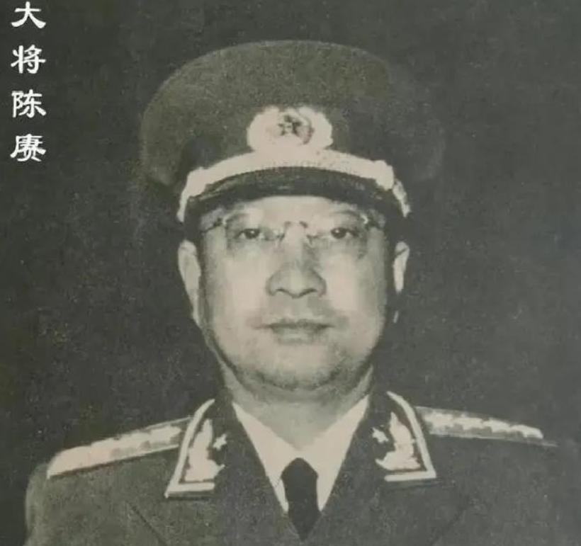 1952 年弹道专家被判死刑，陈赓大将大胆先斩后奏带走人，奔赴中南海面见毛主席