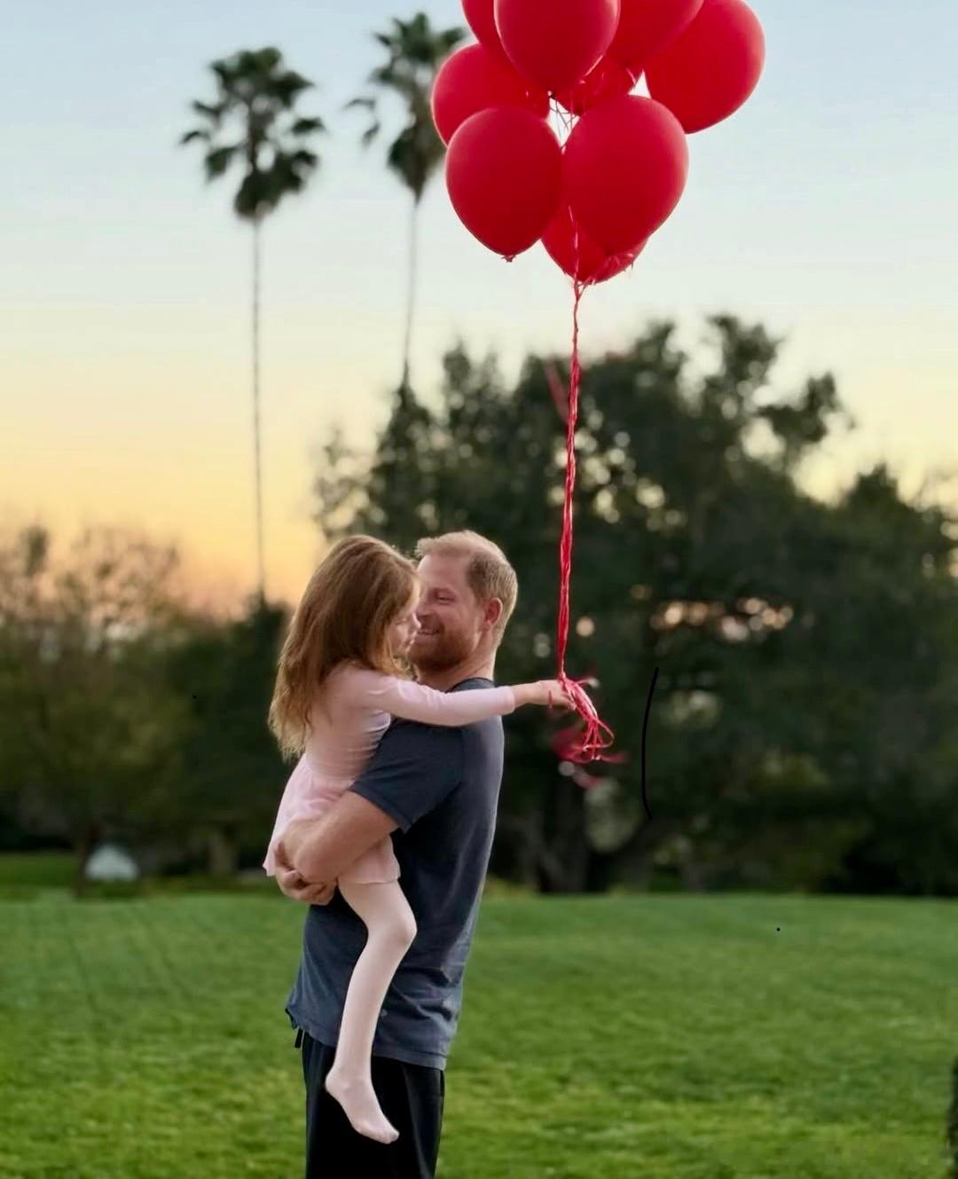 新闻 2026.2.14 英国苏塞克斯公爵夫人梅根借情人节在ins上分享丈夫哈里