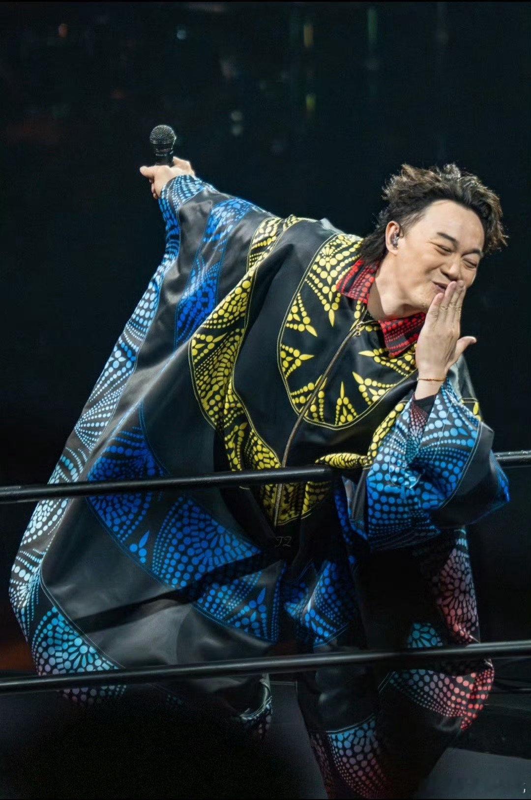 陈奕迅官方认证最难唱的歌  Eason陈奕迅亲证，《十面埋伏》难度非同一般！佛山