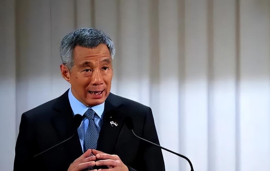 美国能熬死苏联，同样也能熬死中国？李显龙一句话说对了，美国想用同样的方法对待中国
