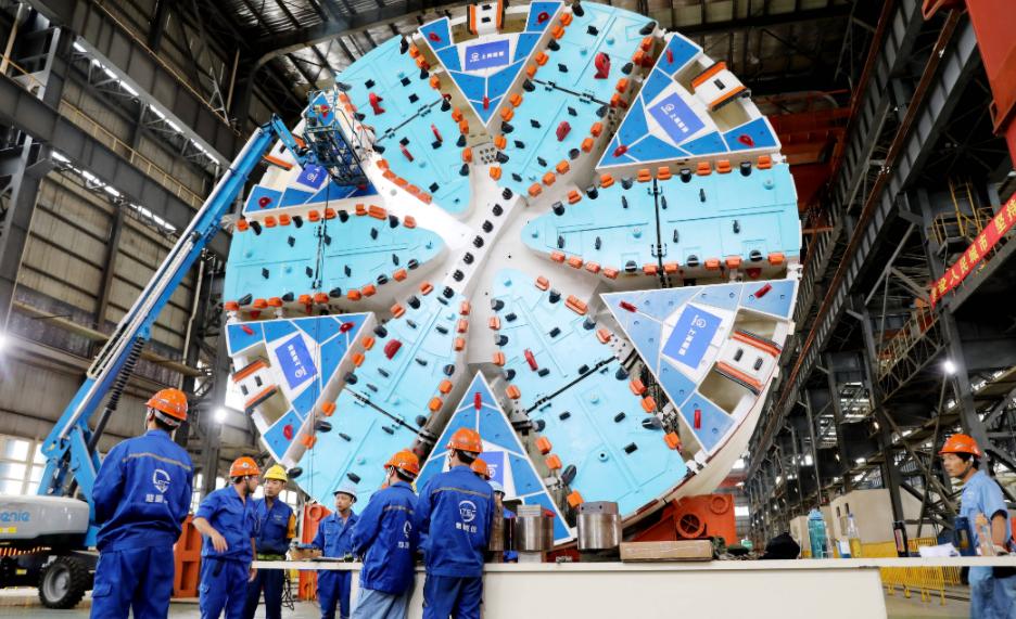 不用我们的工人就要被淘汰？全世界的盾构公司，被中国打到只剩德国一家公司了，这家公