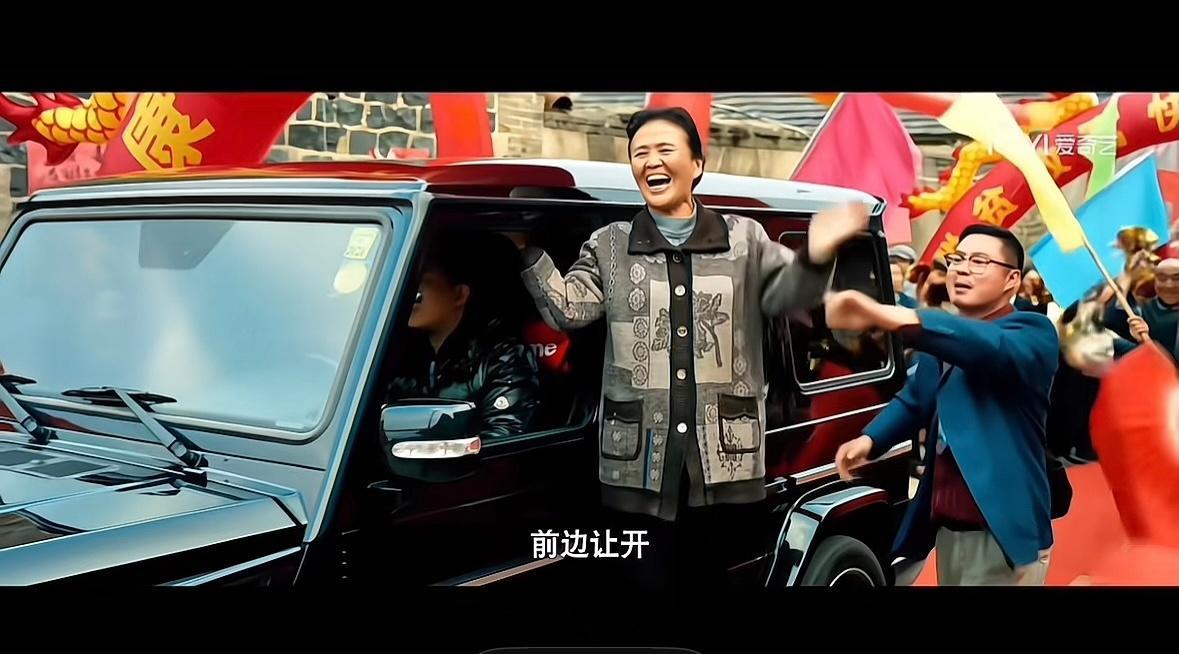 租豪华电车回家过年的人后悔了吗死要面子活受罪，什么消费能力买什么样的车，租什么样