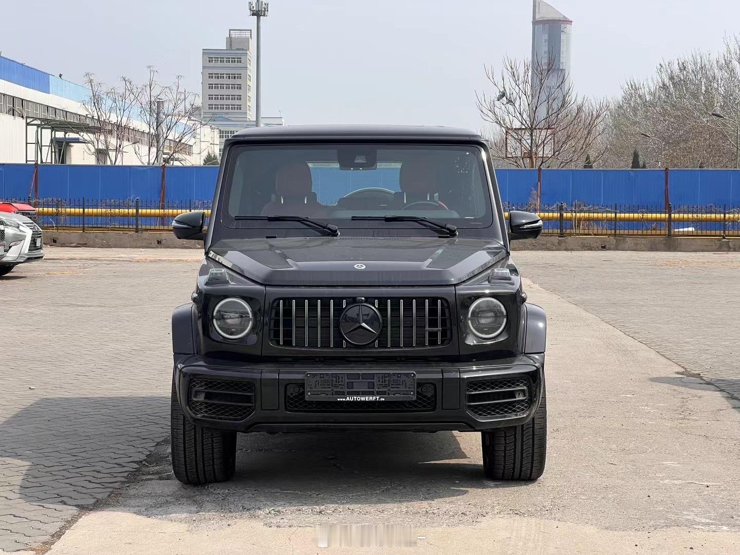 最新抵港 满配 黑/红 G63 AMG 生日：24.02现在效率不拉满跟不上变化