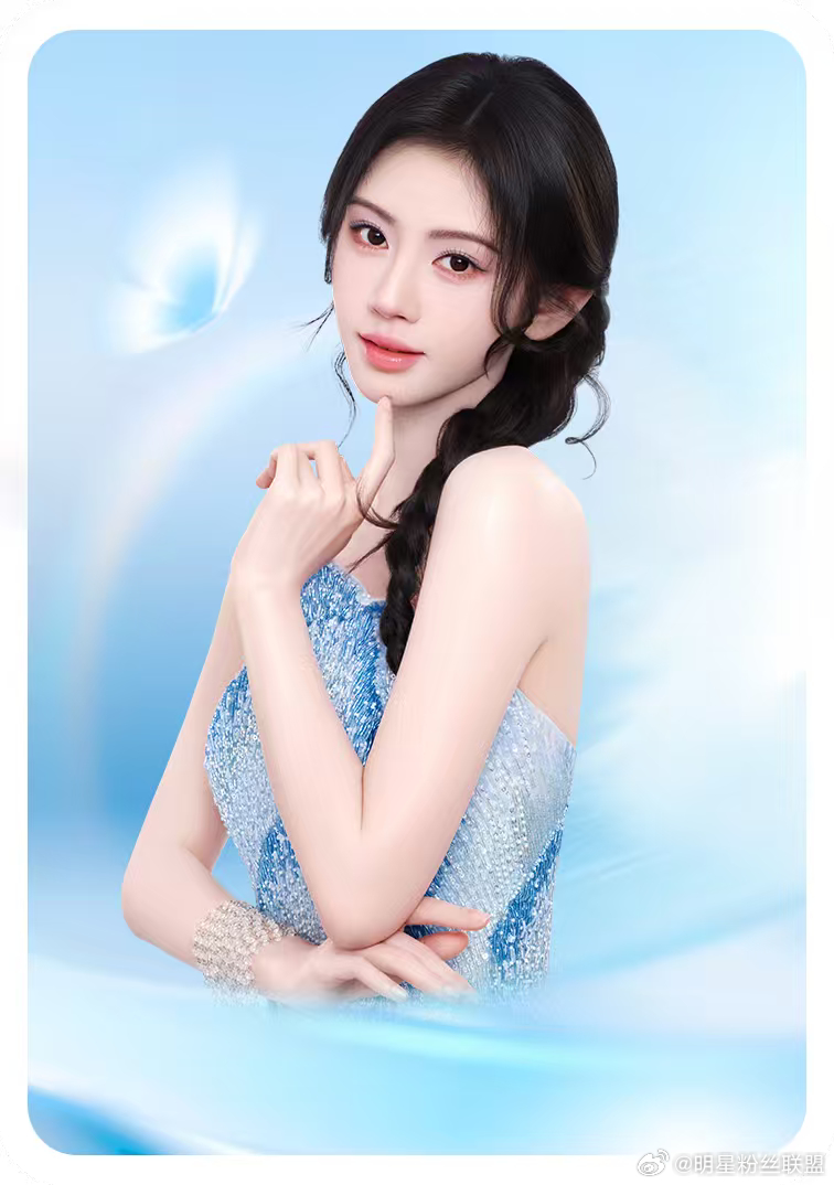 鞠婧祎的美不止一面 不困于标签，不拘于时刻。如同鞠婧祎自如游走可爱与高级之间，拥