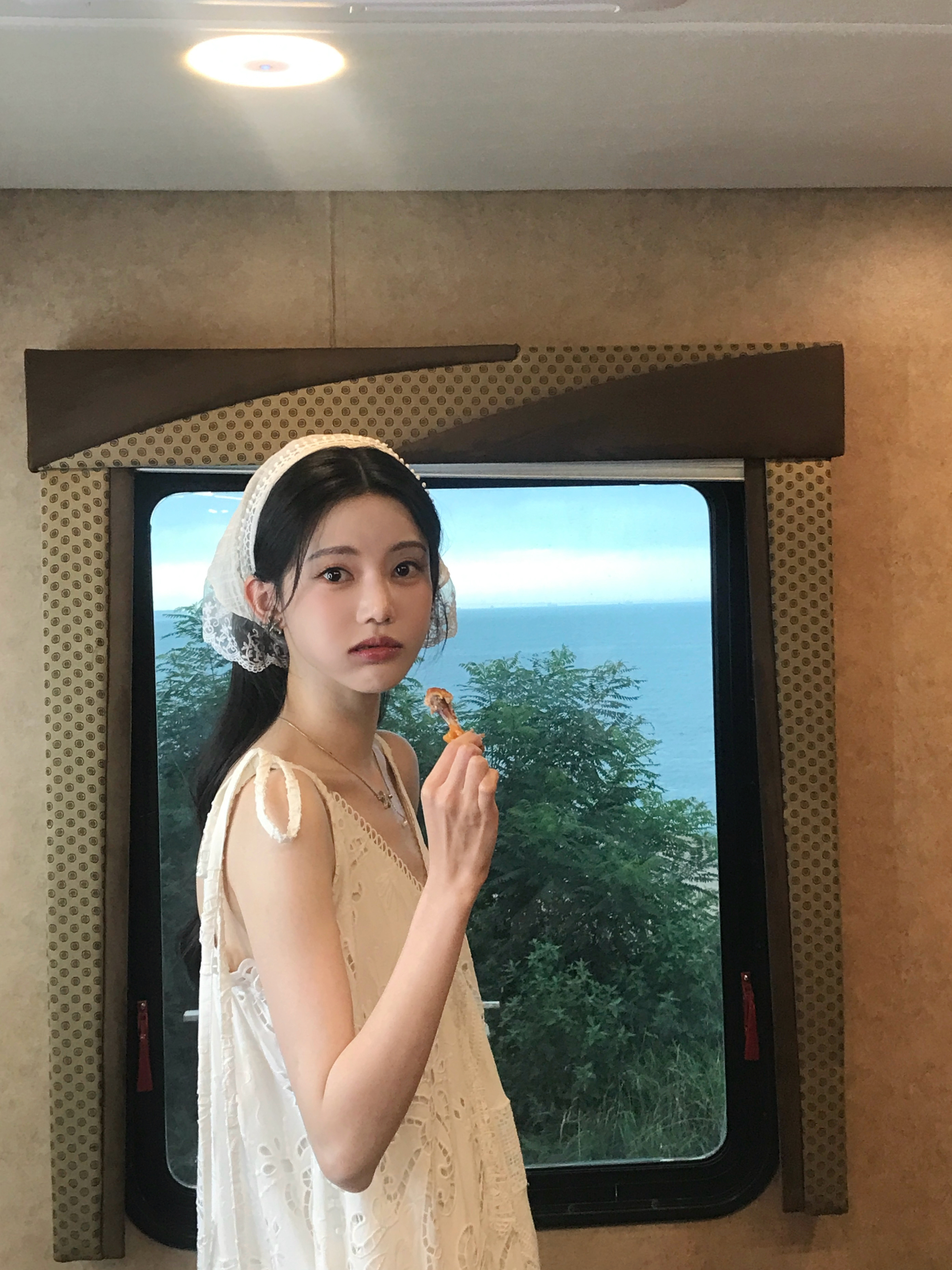 一口吃被室截取了是吗？妮os：（我的形象 