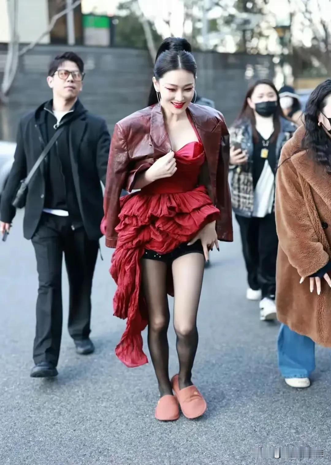 张馨予：姐姐告诉你们，什么叫气质！