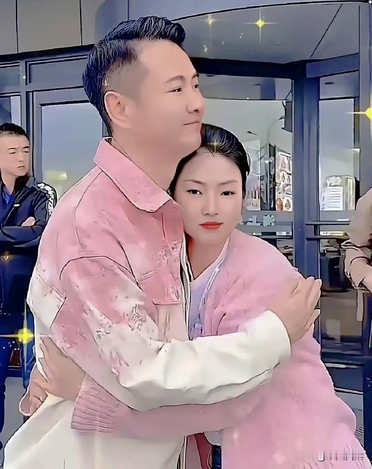 罗姣与徐子崴搂搂抱抱的形象的确在网上引起不少的非议，许多不明真相者以为他们是恋人