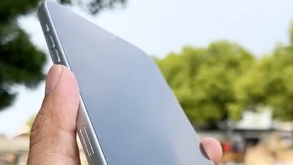 iPhone 17 Pro Max机模曝光 厚度明显增加 电