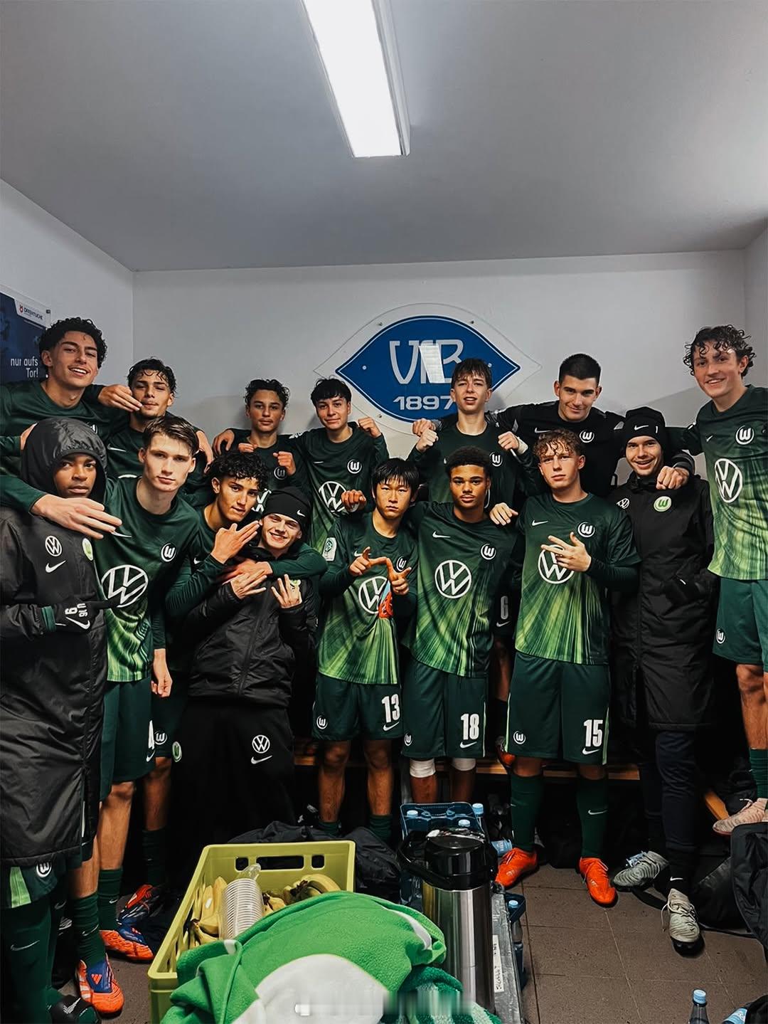 【姜景祺首发建功】德国U17地区足协杯1/4决赛，4比0战胜奥尔登堡，进入四强，