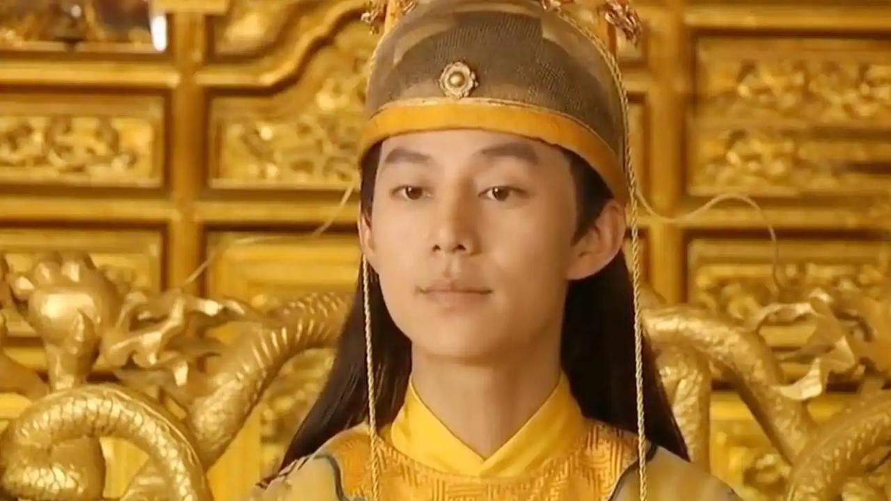 1521年4月20日，紫禁城西华门外的豹房，一个31岁的皇帝咽下了最后一口气。临