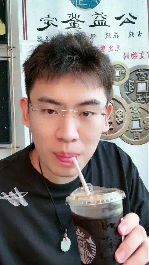 听泉鉴宝 徐志胜  直播的听泉天塌了 