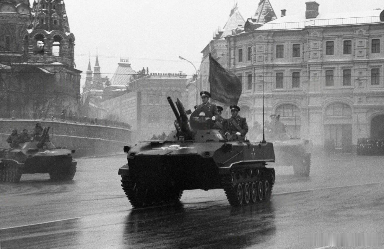 T-72/BMP-1/BMD-1（1977年） 
