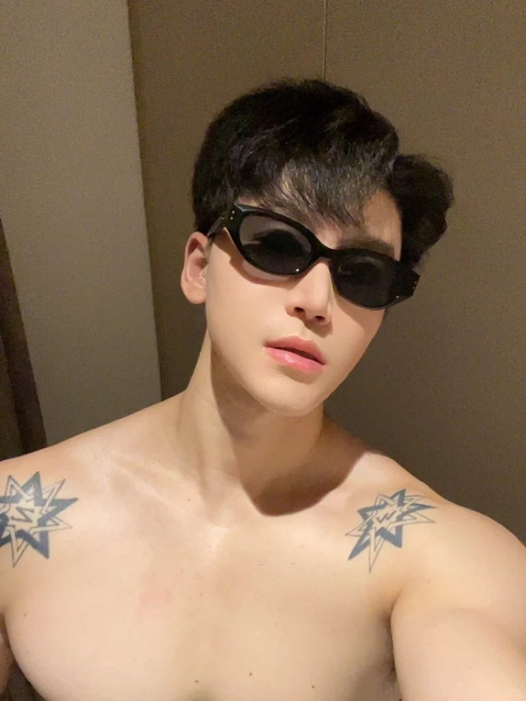 🕶️酷