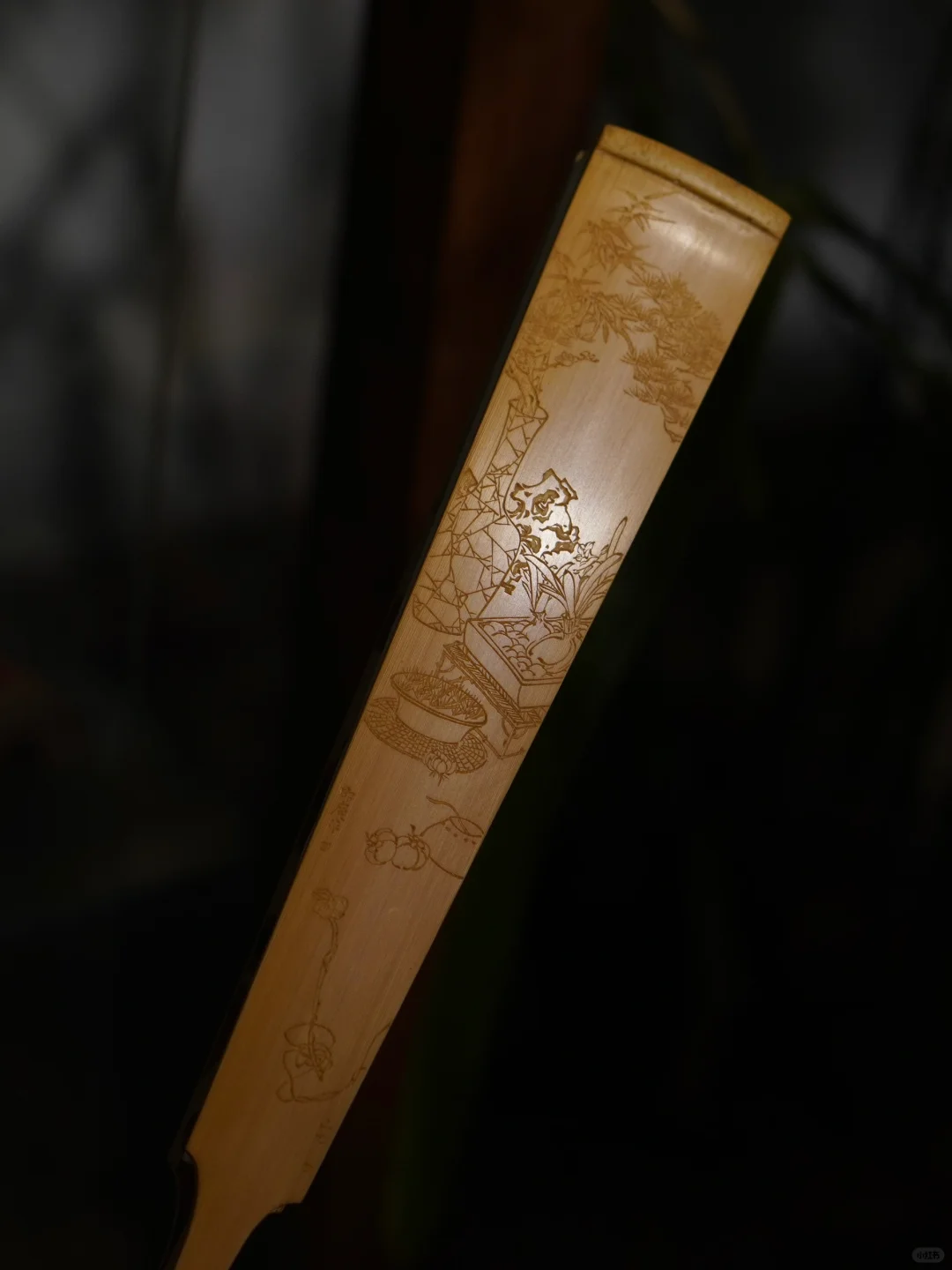 竹刻扇骨：清供