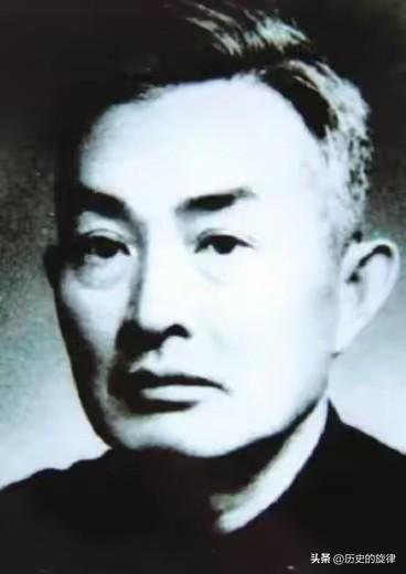 1952年物是人非！昔日红军核心归国，妻儿皆是栋梁，自己低调浮沉半生
 
195