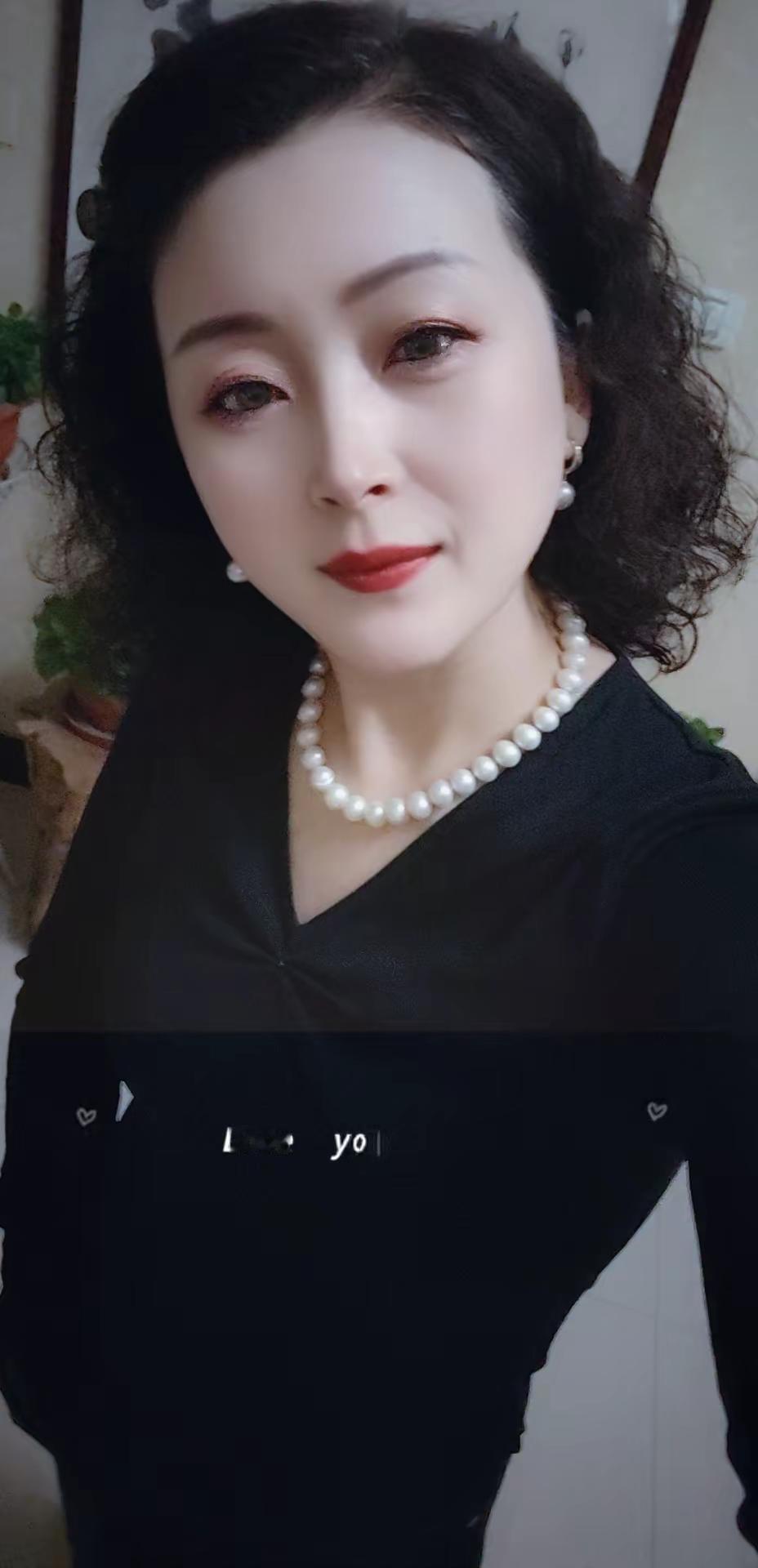 美颜真四个好东西，打开美颜哄自己开心一下