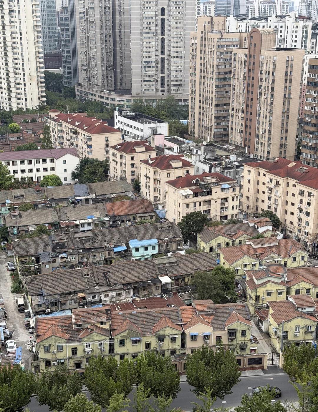 普陀区 受保护性建筑
历史建筑保护 旧建筑改造及活化 老城区改造 浪漫生活的记录