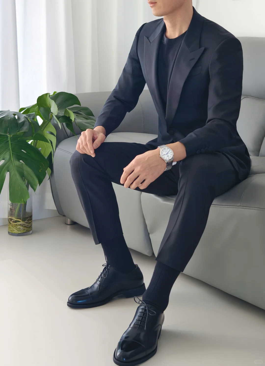 全黑西装穿搭，有点酷!