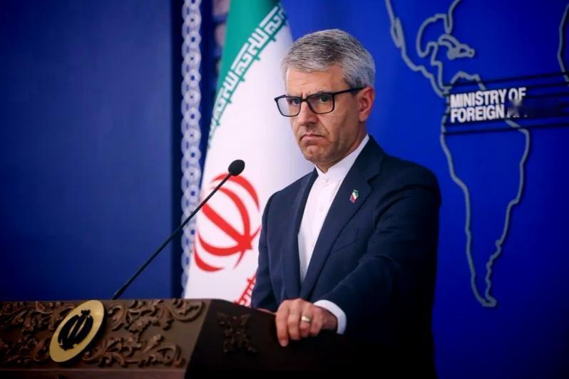 伊朗这回把底牌都码好了，对面怎么变都不带慌的

伊朗外交部发言人巴加埃说得很清楚