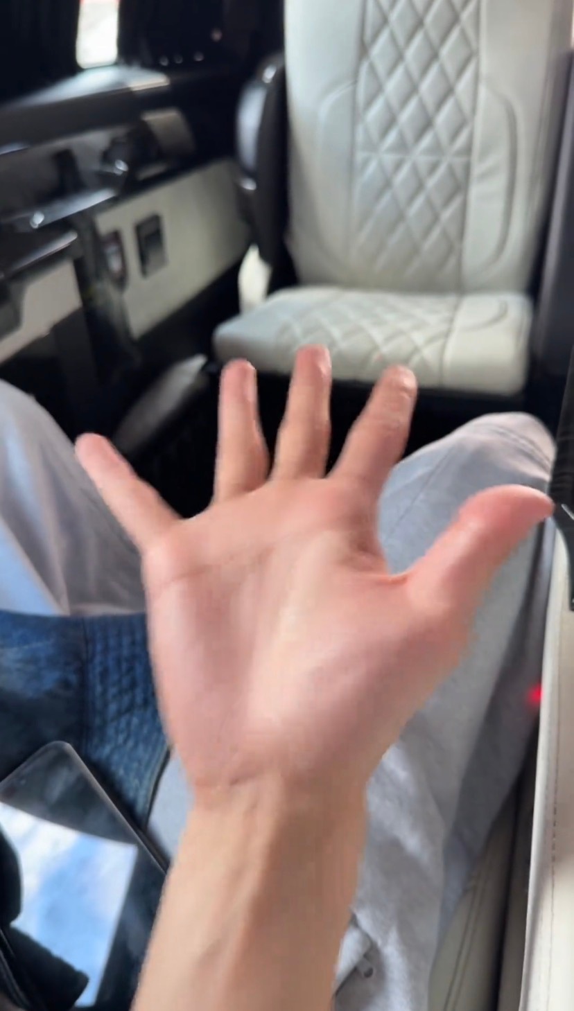 我看到的：距离刘学义0706生日快乐 只剩下一个半月🙂↔️刘学义