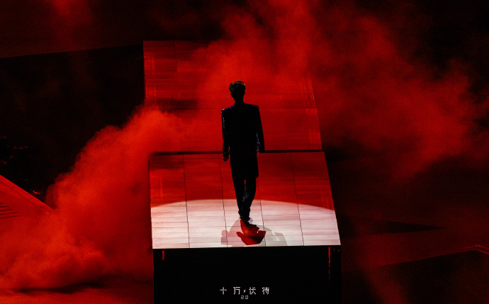 汪苏泷教你绣出拜年大片 今年拜年不只打字发红包，跟汪苏泷一起把祝福拍成大片。解锁