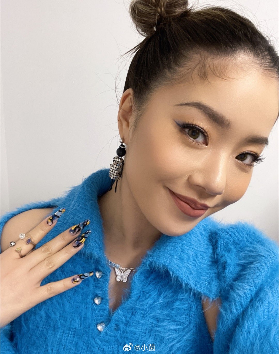 金鹤龙把王菊化成刘亦菲了 这化妆技术堪称“鬼斧神工”！专业手法下，王菊仿佛脱胎换