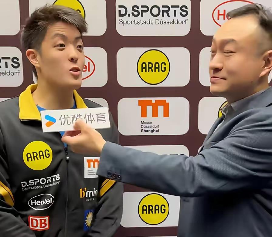 那些改名字忘祖宗的华裔选手现在估计特别后悔
早知道保持本源比改名字体面，看看邱党