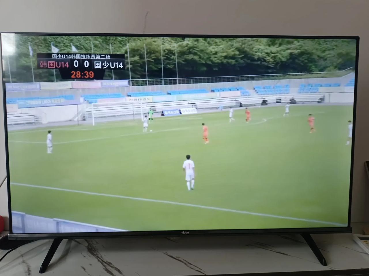 红牌加点球不判，韩国坑死中国U14青年队。

上半场应该是势均力敌。中国队在少打