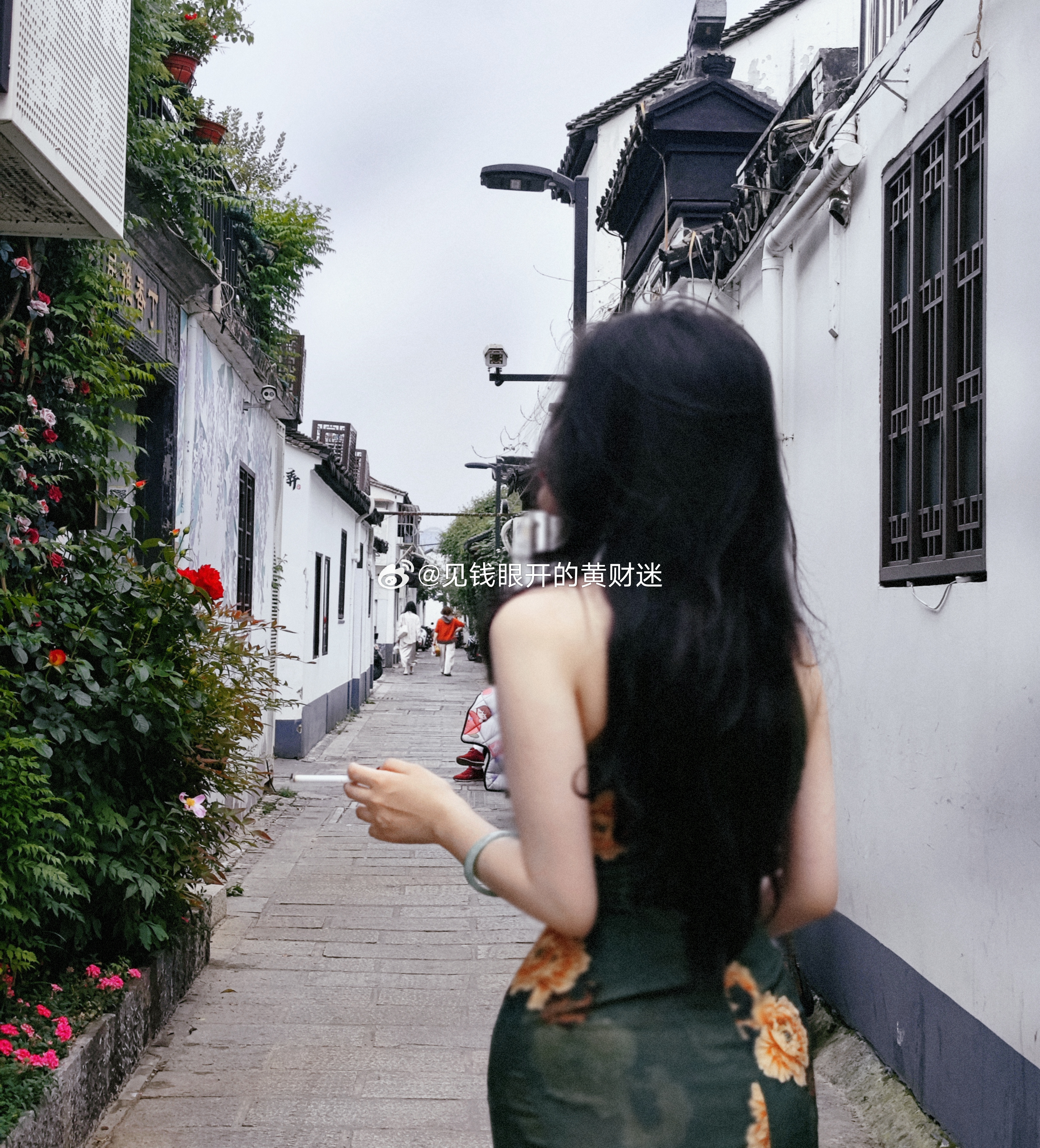 好久没穿旗袍了 ​​​
