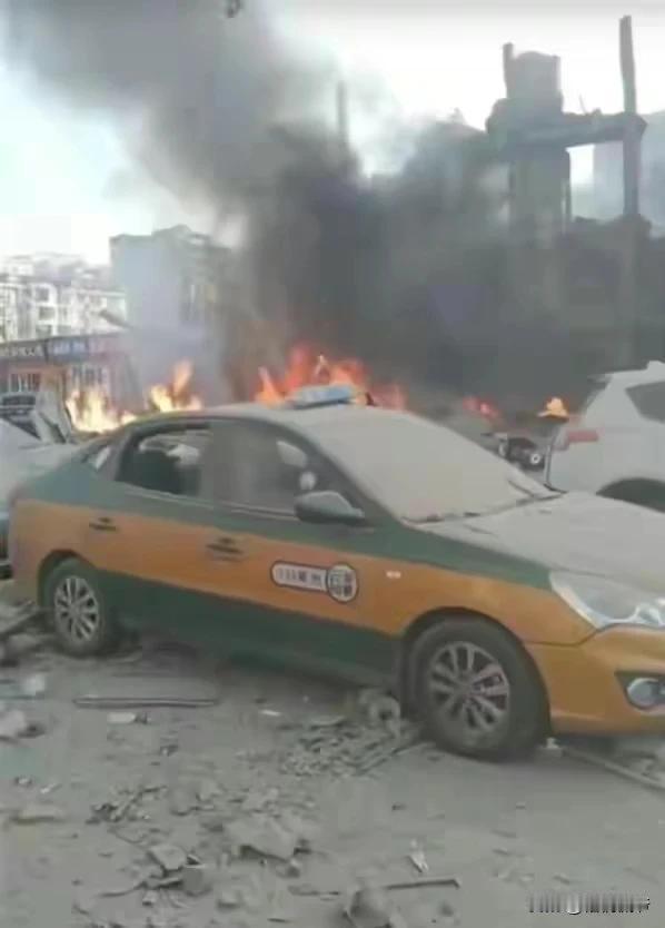 作为比较了解保险的人，我来简单解读一下这次燕郊爆燃事故的保险理赔问题：
首先，这