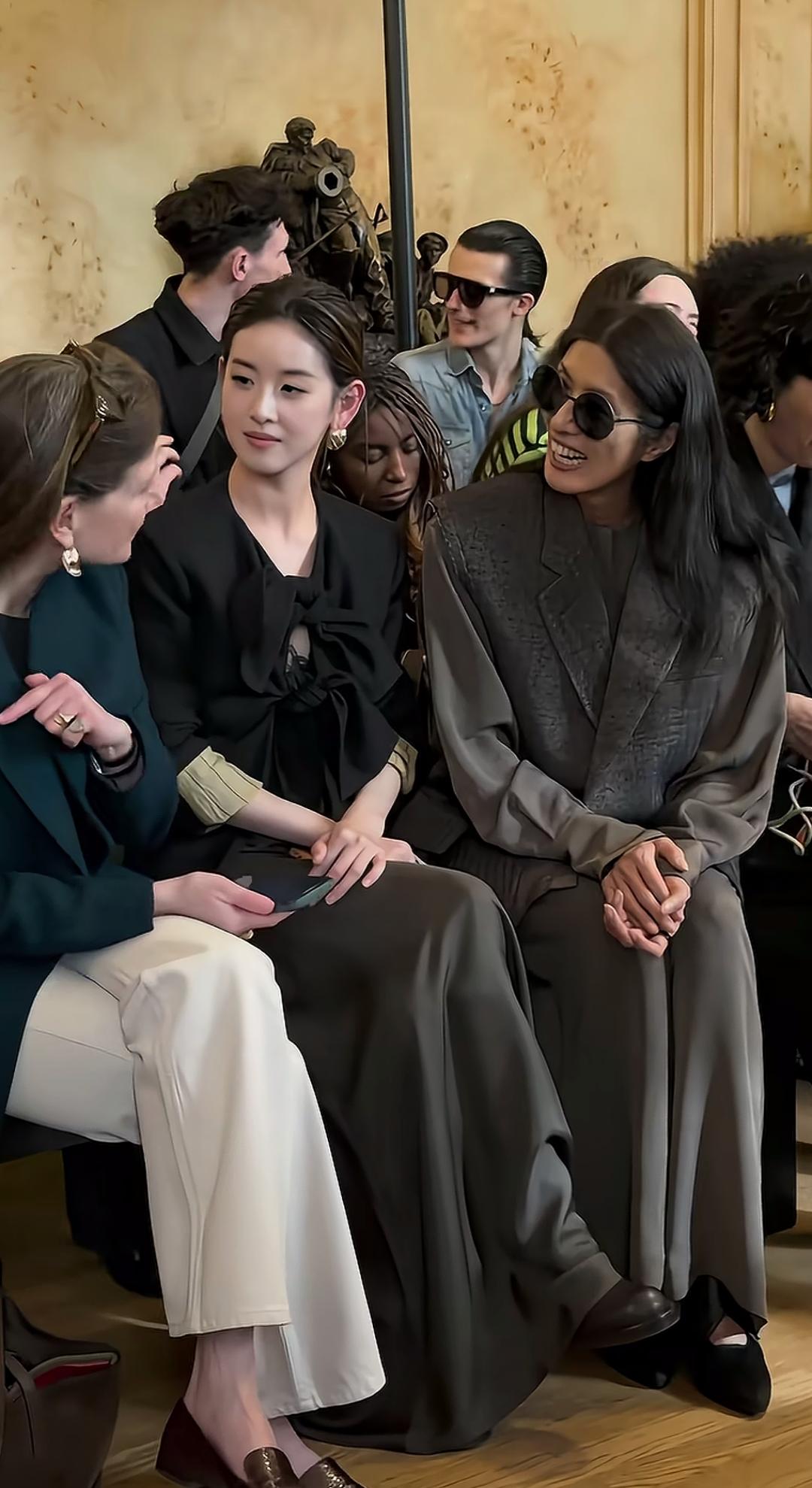 一般人坐不了这位置！[比心]