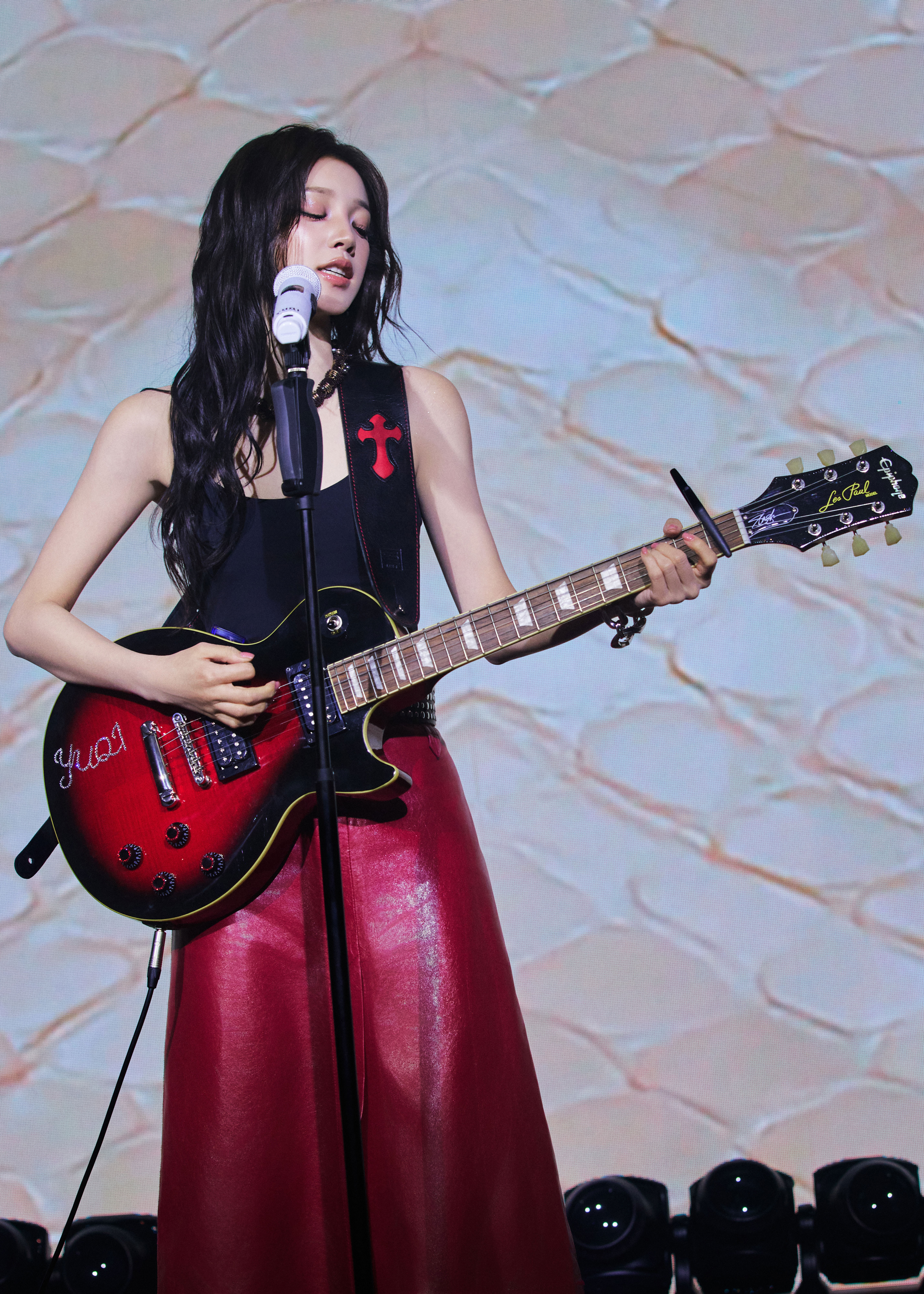 宋雨琦｜TORY BURCH REVA PUNK PARTY🎸 时尚灵感解读