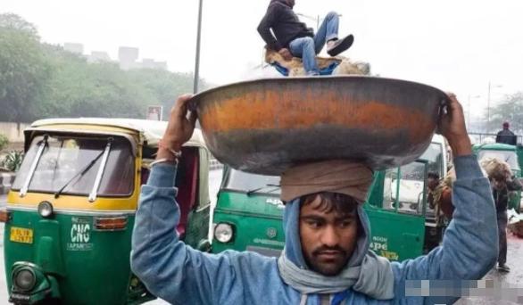 帮谁也不能帮印度，饶谁也不可饶日本。
 
先说说日本，这个国家最让人无法接受的，