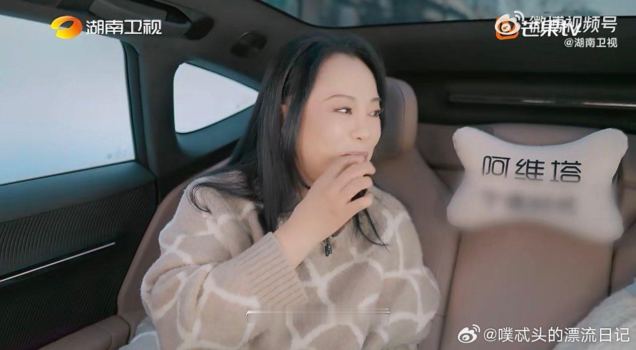 黄绮珊说龅牙是天生唱歌的料湖南卫视背后 黄绮珊不因龅牙而自我怀疑，坚信这是天生唱