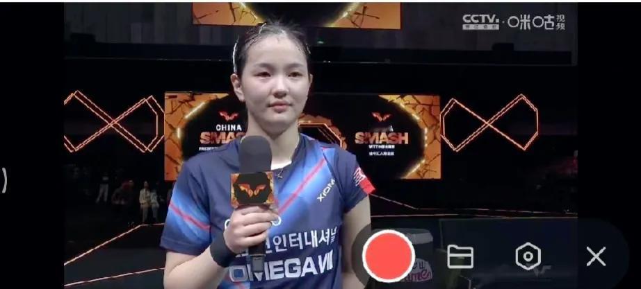 韩国金娜英大逆转平野美宇！赛后哭了！
平野开局2:0大局平分领先。
第三局比分交