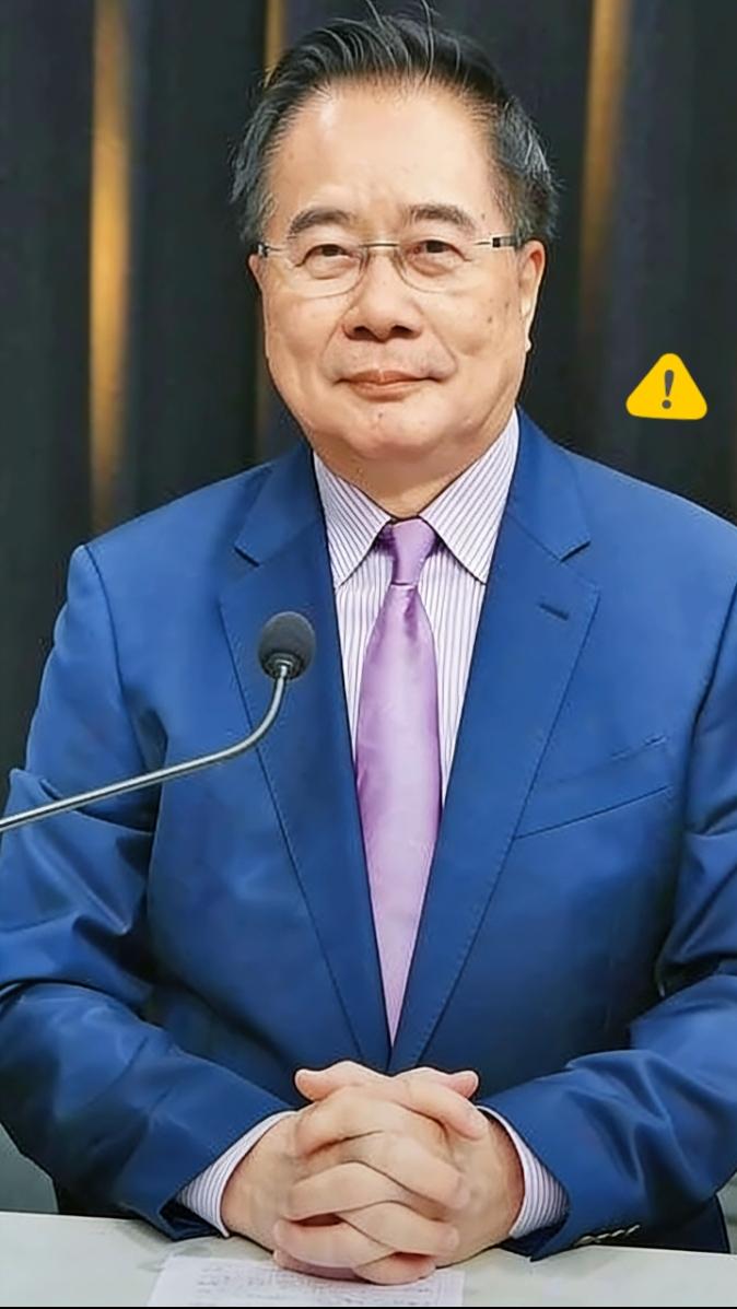 邱毅这番点评，真是把人性这点东西扒得底裤都不剩。

把蔡正元比作聂曦，没毛病；但