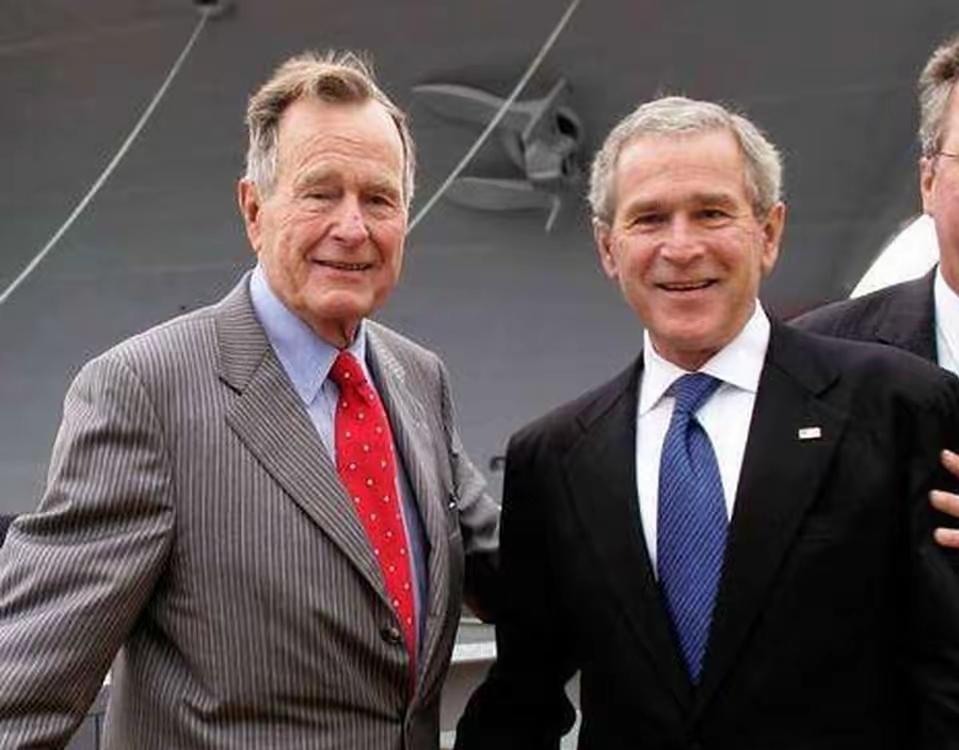 没卷入是非的小布什，这日子过得舒服又自在呀！
不得不说，布什家族的家风还是不错，